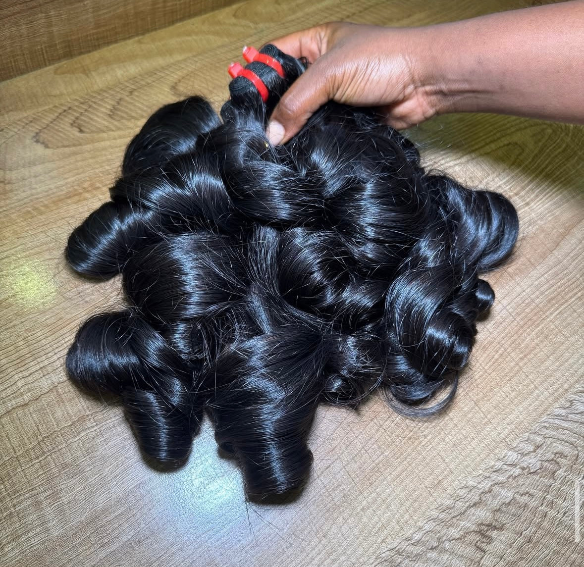 BOUNCY CURLS